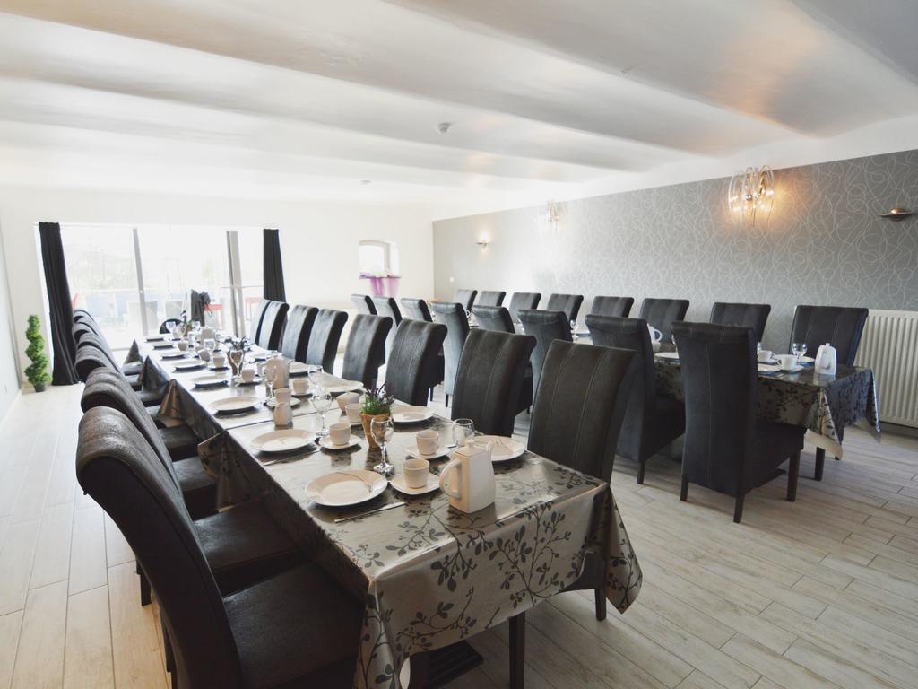 Chateau Crawhez Thimister Bagian luar foto
