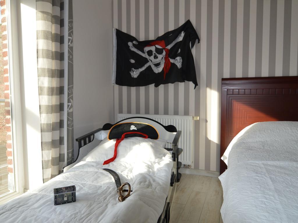 Chateau Crawhez Thimister Bagian luar foto